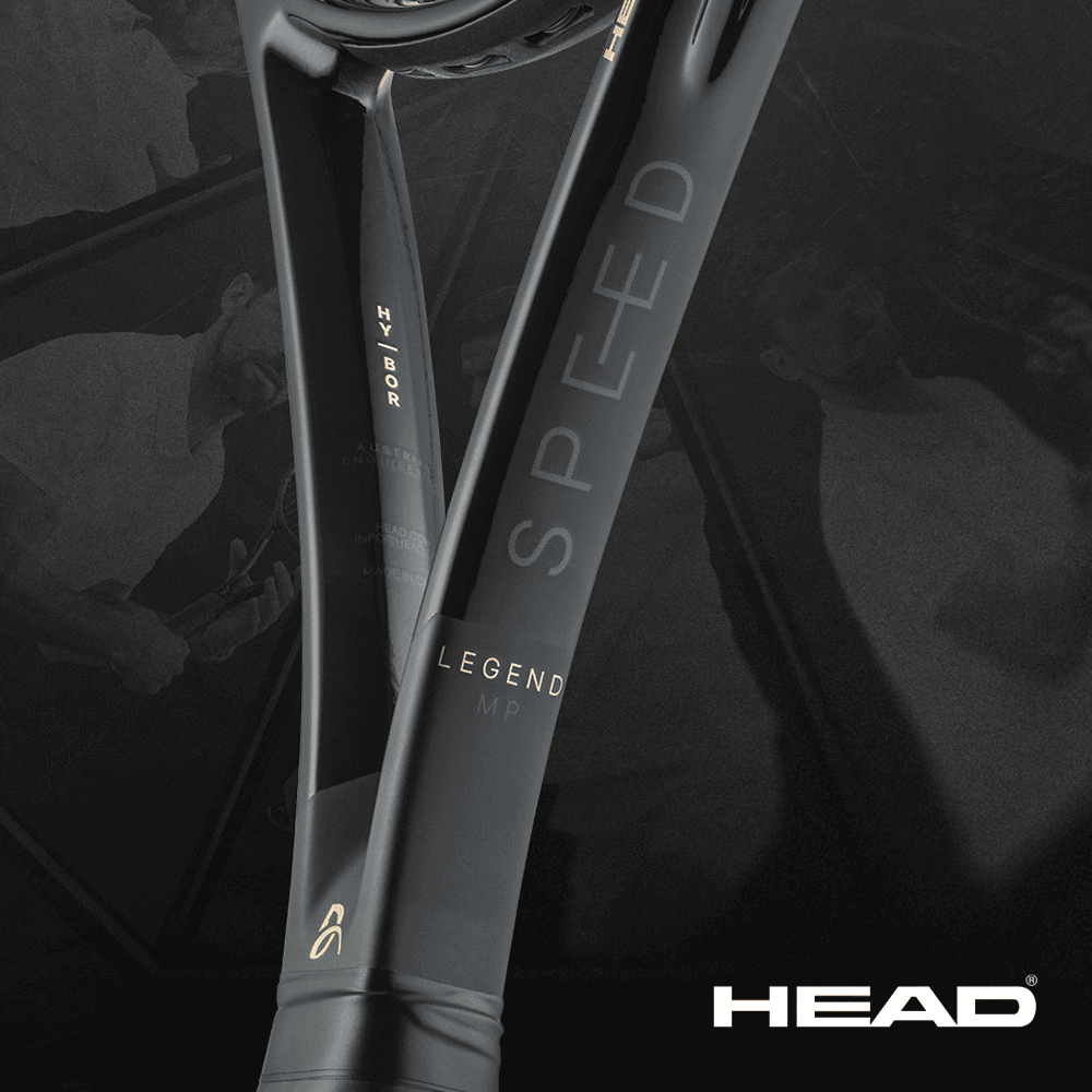 흑색 배경에 배치된 HEAD 브랜드의 LEGEN MP 테니스 라켓. 라켓에는 'SPEED'와 'LEGEND MP'라는 텍스트가 금색으로 표시되어 있으며, 디자인의 특징이 잘 드러나 있다.